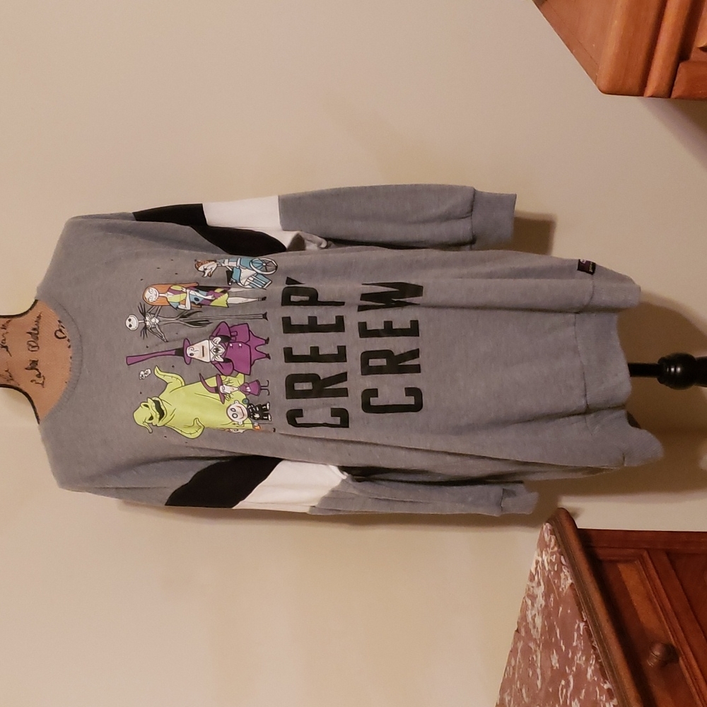 Long Creep Crew sleep shirt.